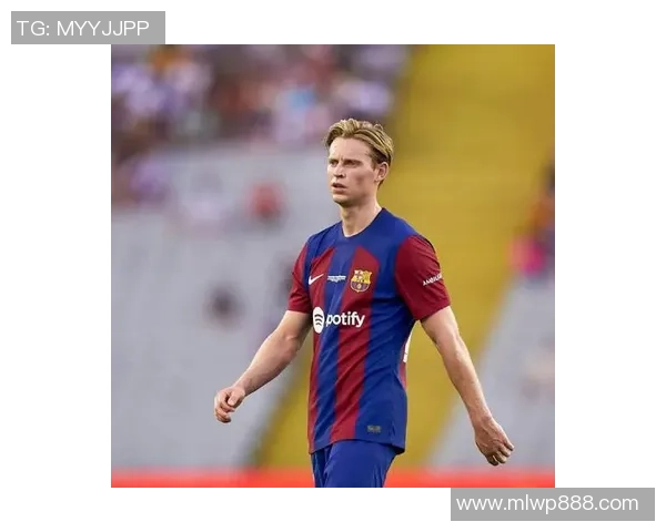 弗伦基德容掌控中场节奏带领球队重塑传控足球新辉煌 弗伦基德容掌控中场节奏带领球队重塑传控足球新辉煌