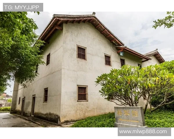 梅州客家文化深度探析：历史渊源、风俗传承与现代发展的融合之路