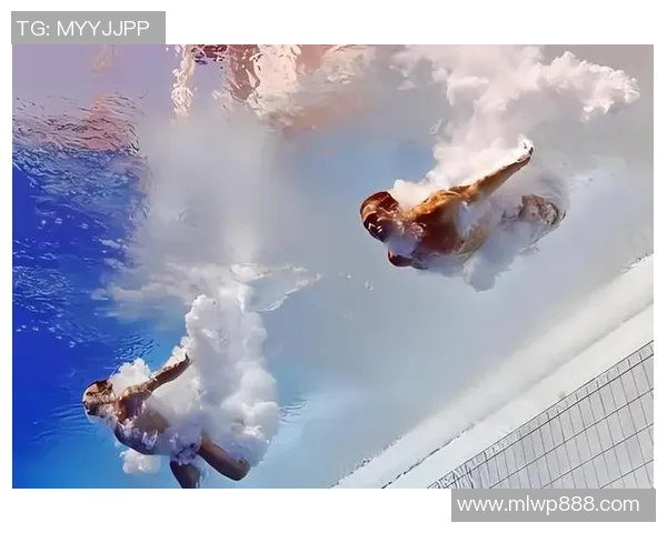 跳水运动的魅力与挑战：技术、心理与身体的完美融合