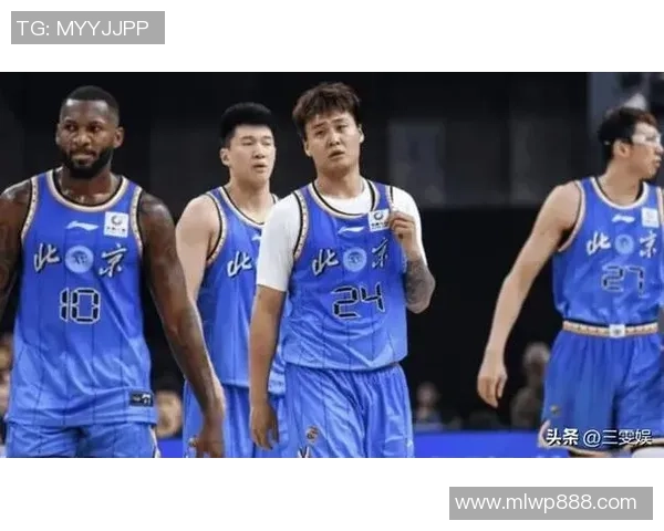 北京首钢对阵强敌的精彩赛事回顾与战术分析